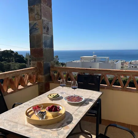 Alanzana Vista Al Mar Y Piscina Reserva Del Higueron Benalmadena Malaga Exterior photo